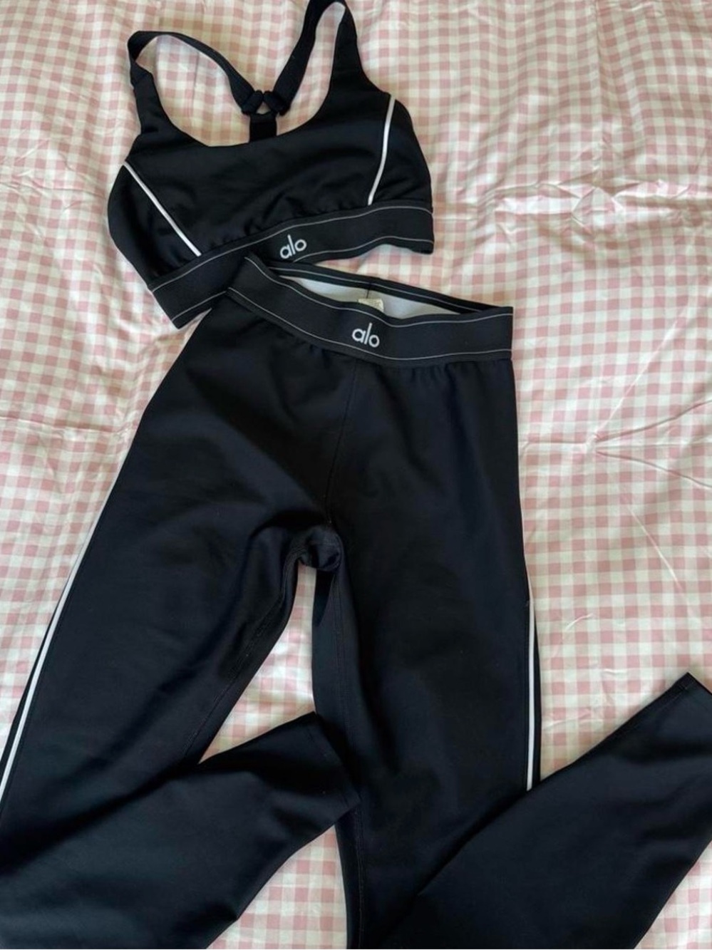 ALO Yoga Set